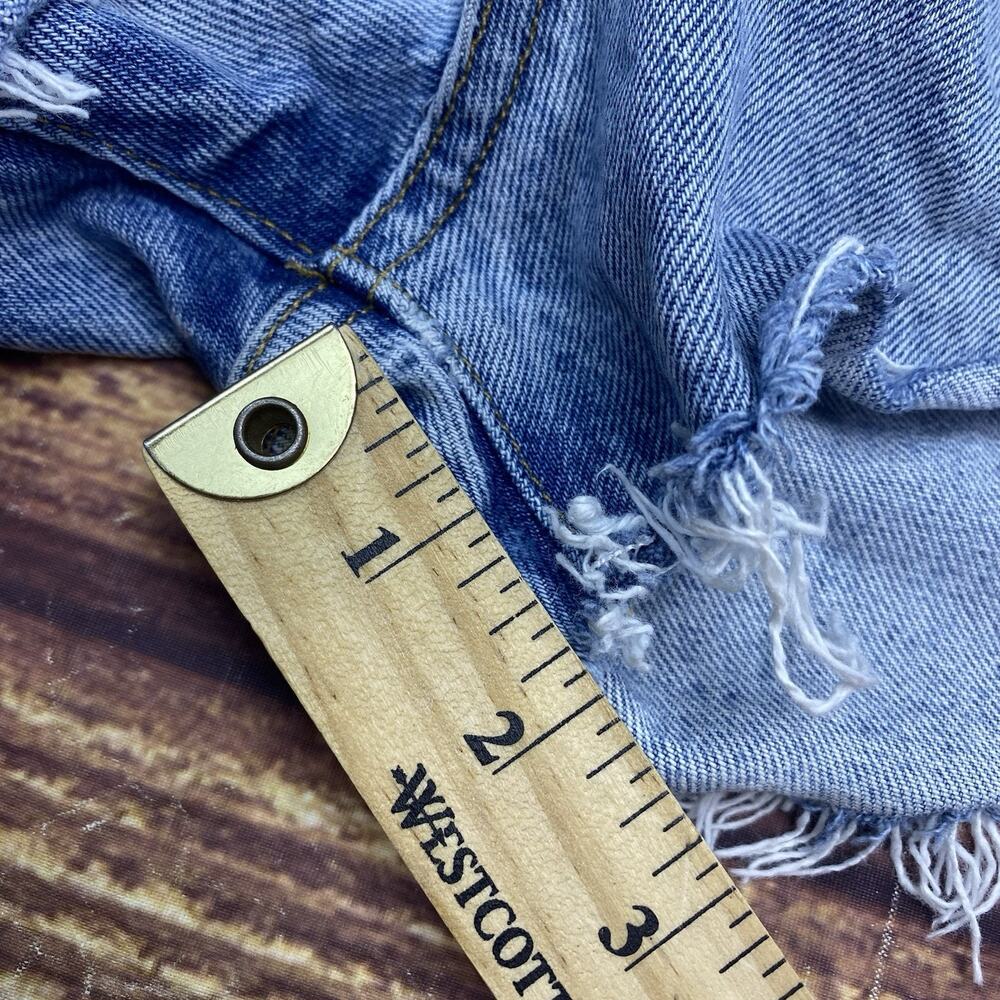 AGOLDE Cut Off Jean Shorts Button Fly Distressed Denim Size 29 Denim 2” Inseam - Picture 9 of 10